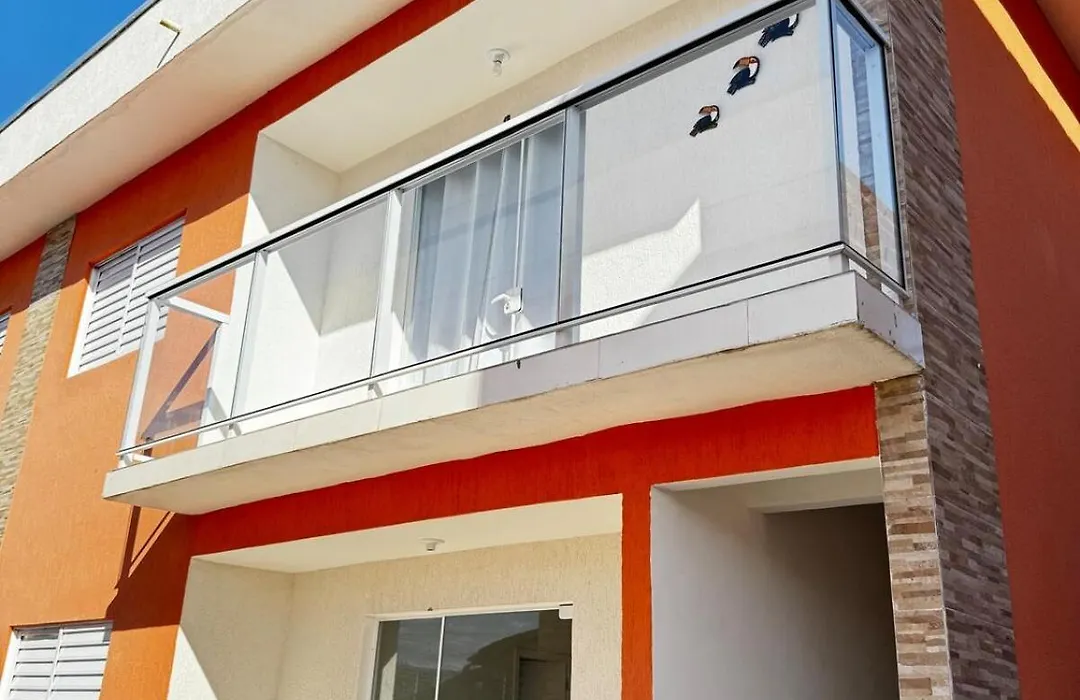 Apartamento em Bertioga à 150m da praia-1