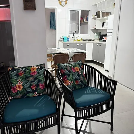 Apartamento em Bertioga à 150m da praia-3